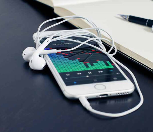 UK to allow driverless cars on public roads in January